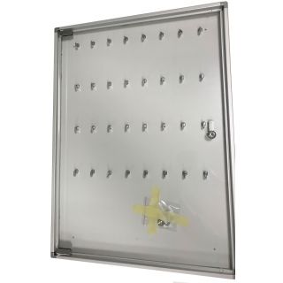 Vitrina SRKEY32 con llaves en su interior